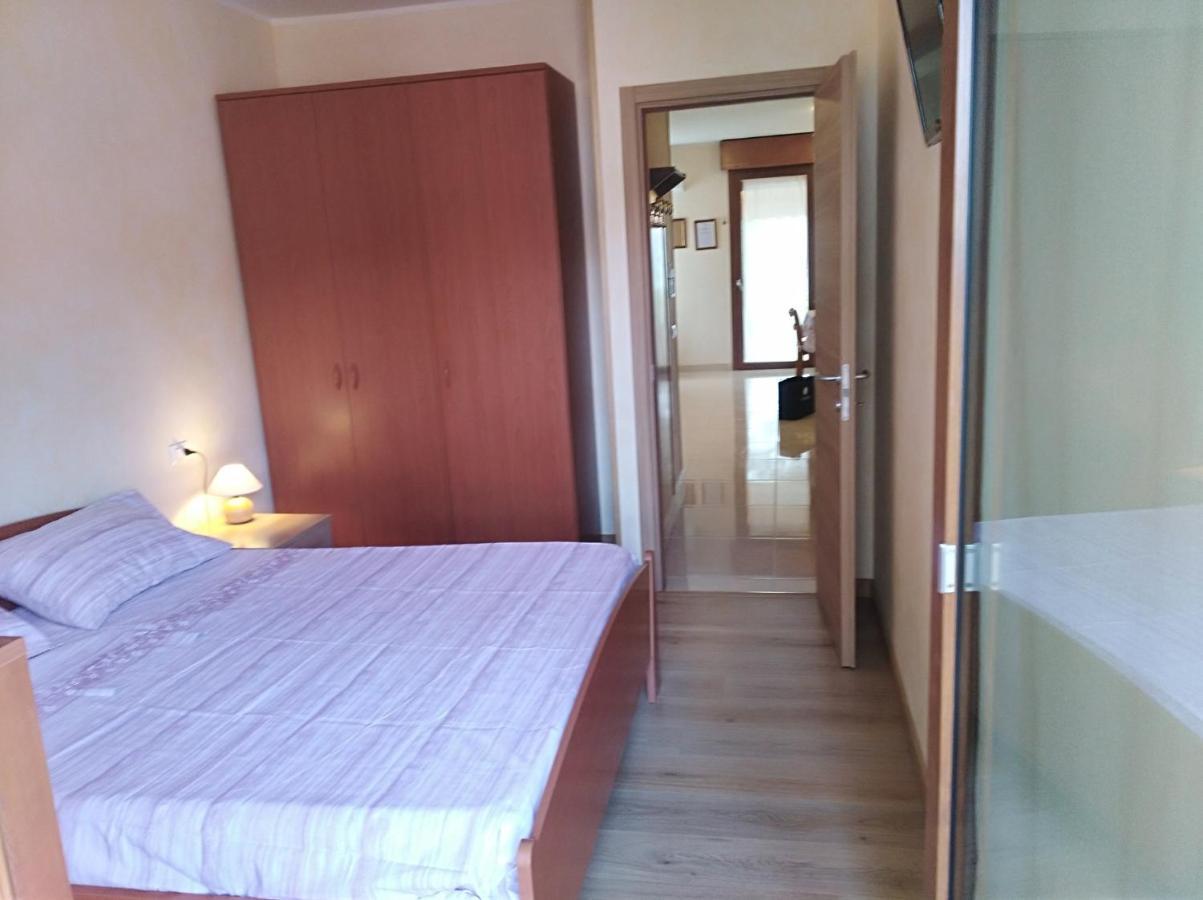 Ferienwohnung Perla Sirmione Exterior foto